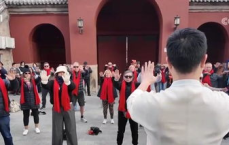 新郎回应岳父退还18.8万彩礼：真情至上，金钱退居次席